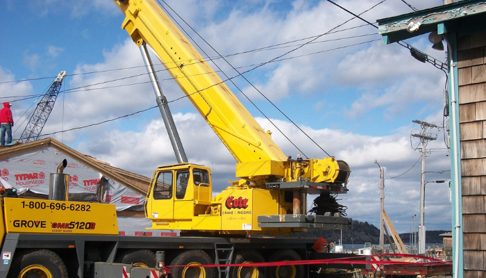 طراحی و اجرای سیستم مدیریت موجودی هوشمند برای تأمین سریع تجهیزات